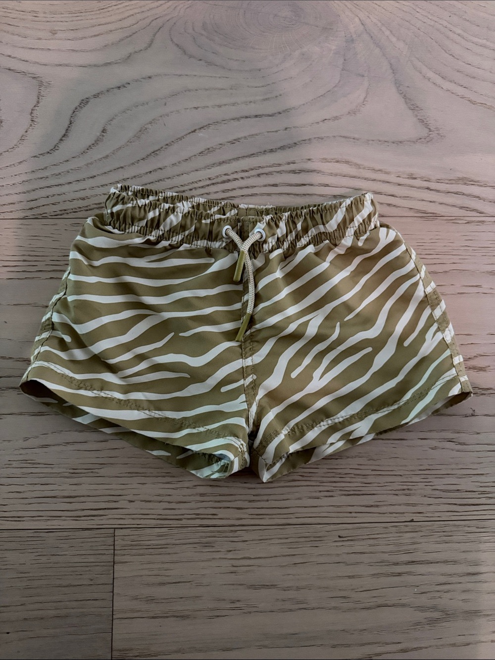 Zara Kids Olive Zebra-Print Drawstring swim Shorts

In great condition